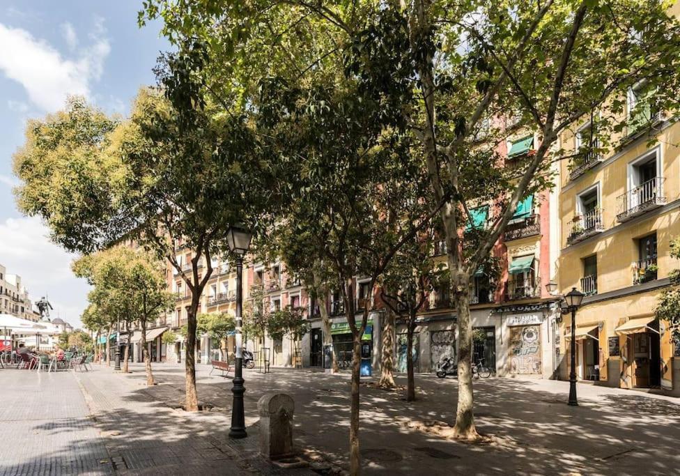Estudio Lavapies Cerca De Anton Martin Madrid Luaran gambar