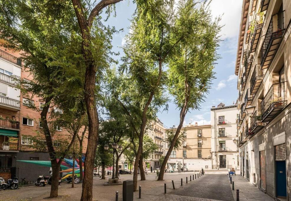 Estudio Lavapies Cerca De Anton Martin Madrid Luaran gambar