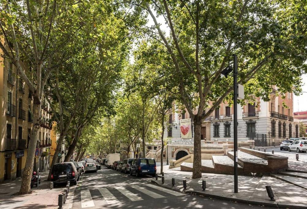 Estudio Lavapies Cerca De Anton Martin Madrid Luaran gambar