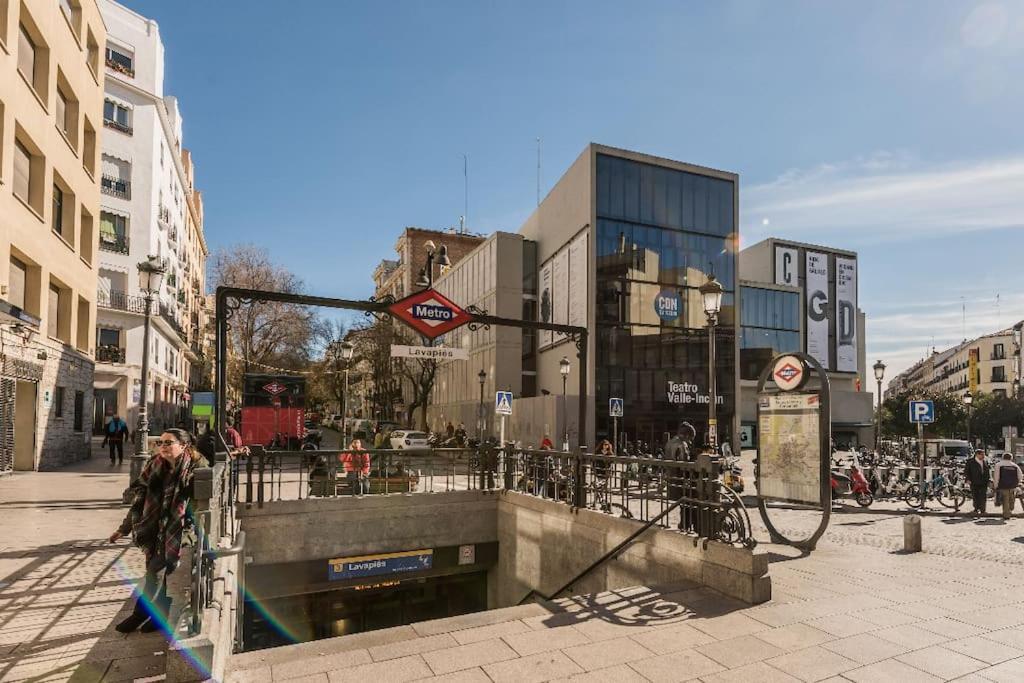 Estudio Lavapies Cerca De Anton Martin Madrid Luaran gambar
